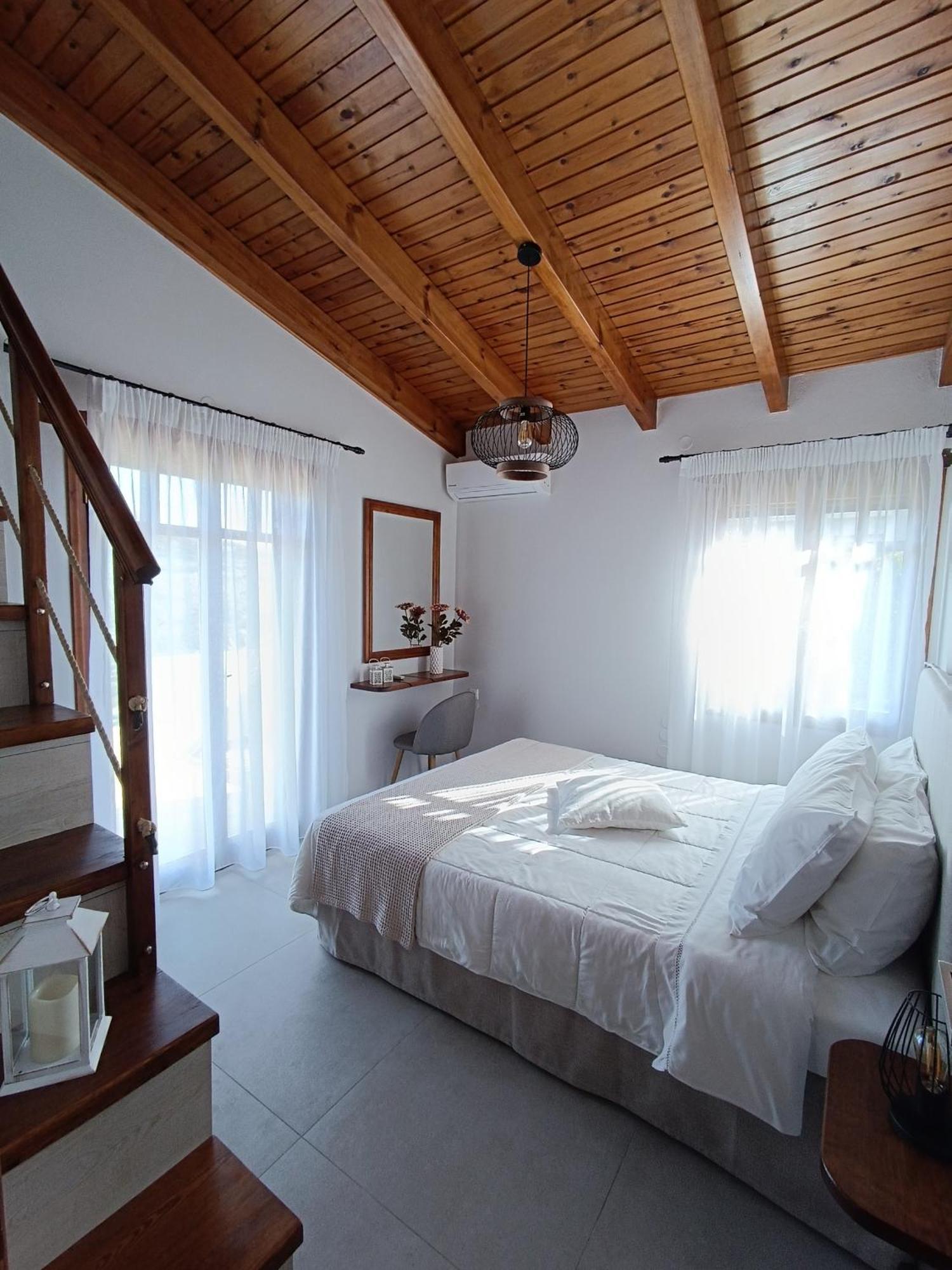 Alia Stone Villa-Ideal For Families-Heated Pool Nohia Room photo