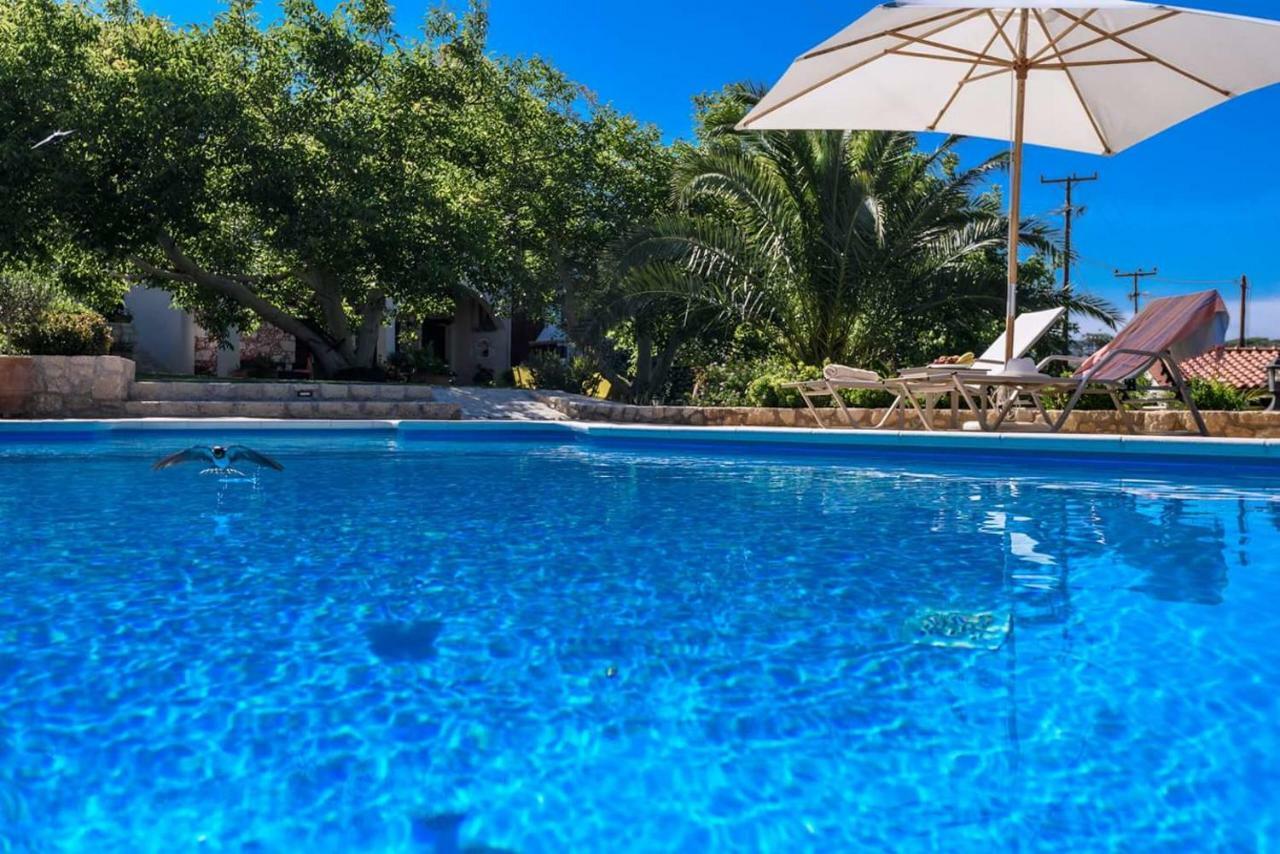 Alia Stone Villa-Ideal For Families-Heated Pool Nohia Exterior photo